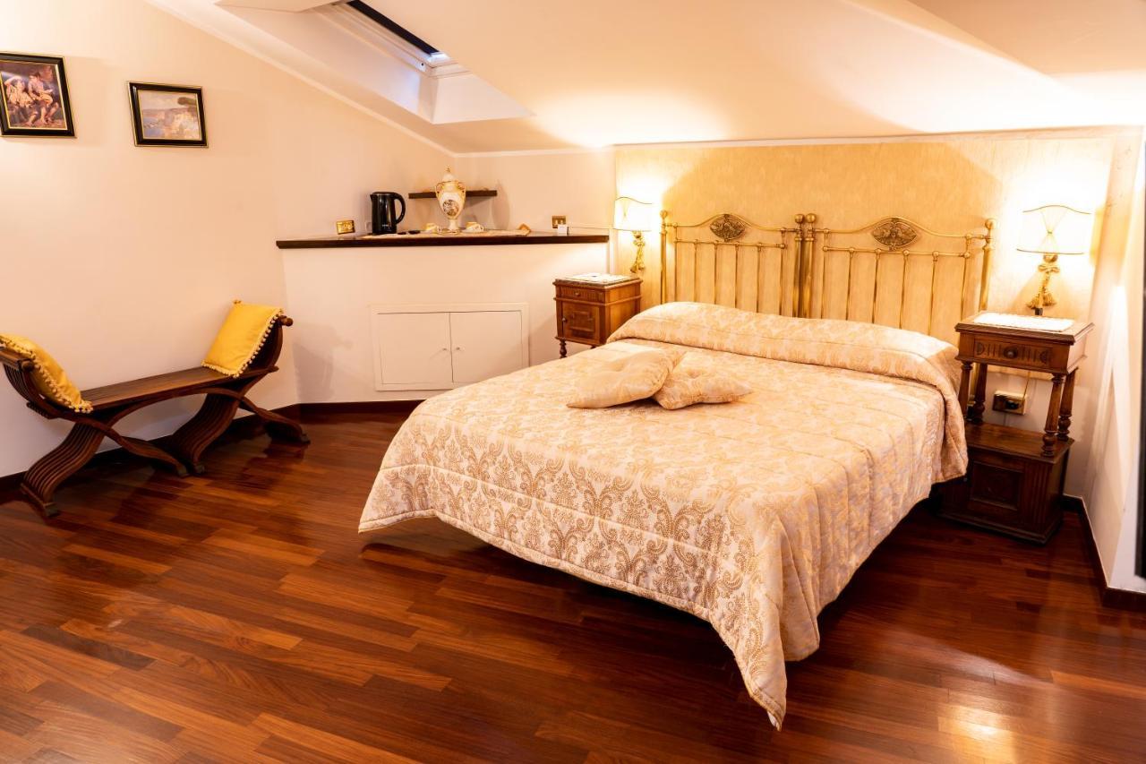 Real Borbone Bed & Breakfast Caserta Bagian luar foto
